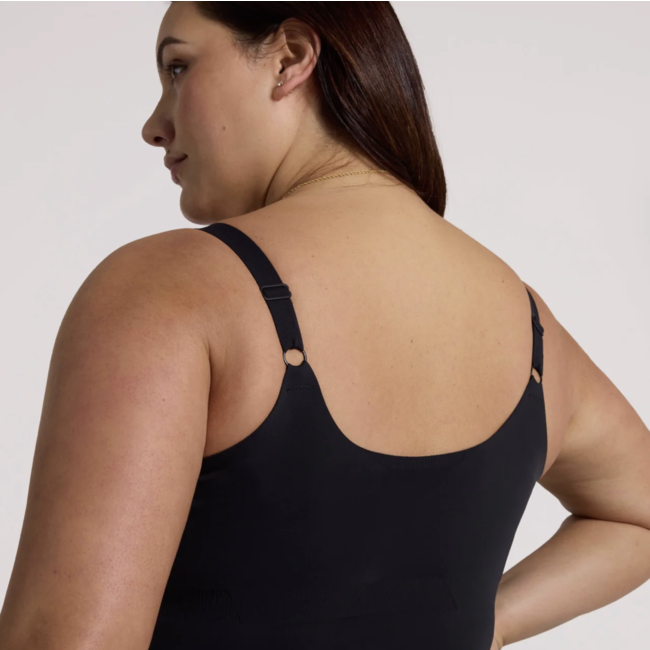 EVELYN&BOBBIE STRUCTURED SCOOP BRA TANK 1811