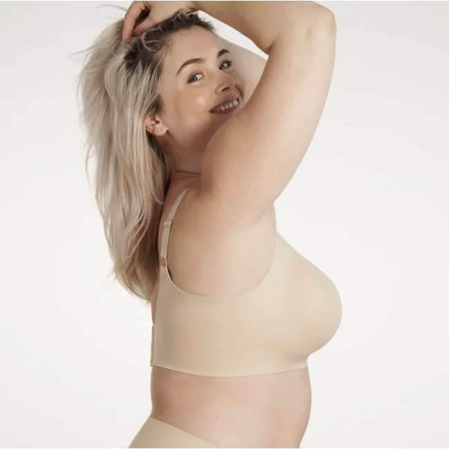 EVELYN&BOBBIE BEYOND 1863