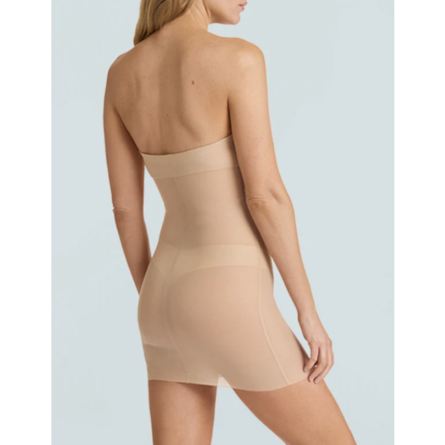 COMMANDO FEATHERLIGHT CONTROL STRAPLESS SLIP CC704