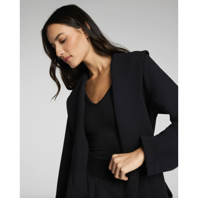 SPANX AIRESSENTIALS LUXE WRAP 21986R