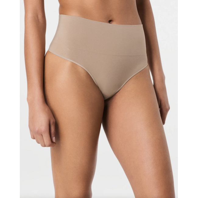 SPANX SPANXSHAPE EXTRAORDINARY COTTON THONG 40170R