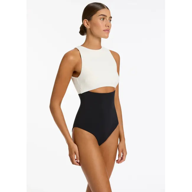 JETS CUT OUT HIGH NECK 1 PCE J11404