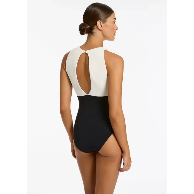 JETS CUT OUT HIGH NECK 1 PCE J11404