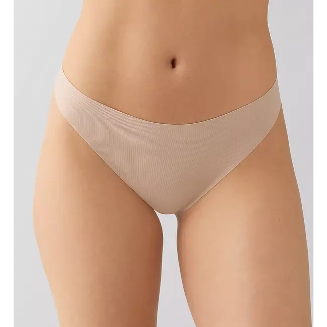 B TEMPTD B WOWED MODERN THONG 976287