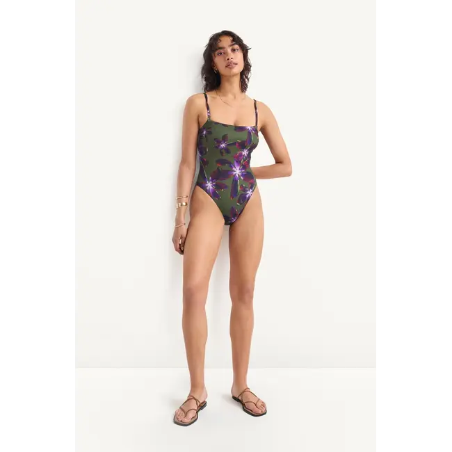 VITAMIN A JENNA ONE PIECE