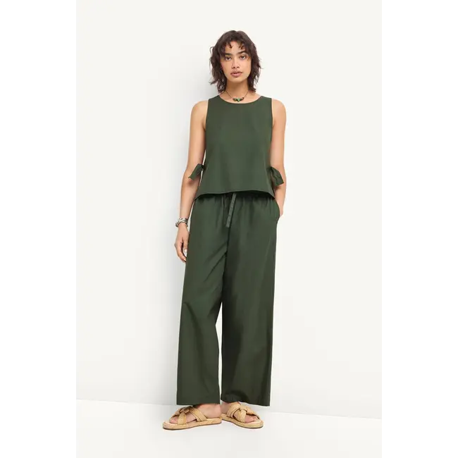 VITAMIN A PARKER TANK TOP