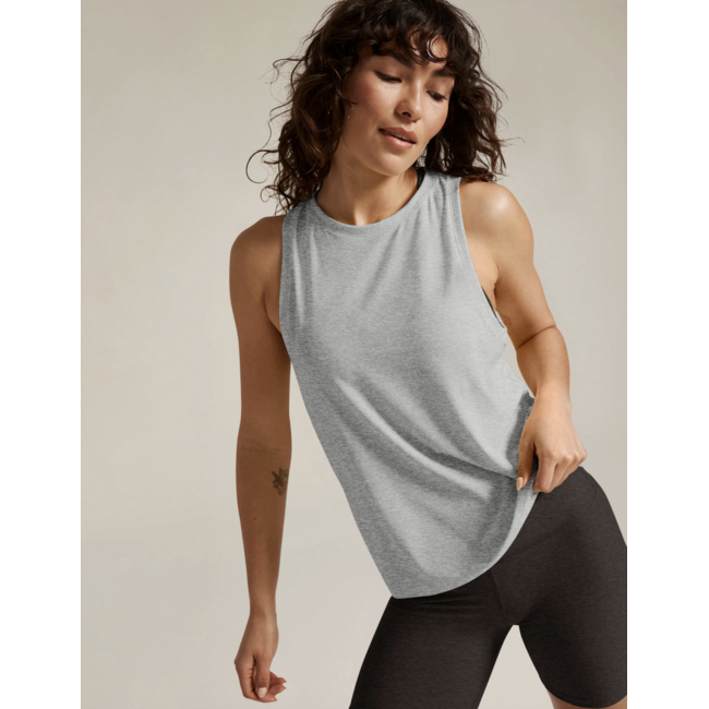 BEYOND YOGA featherweight rebalance tank cloud white