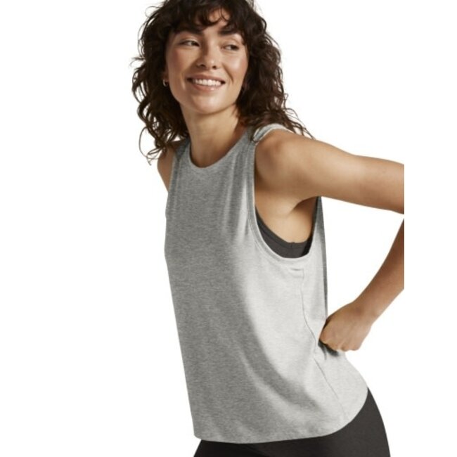 BEYOND YOGA featherweight rebalance tank cloud white