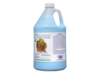 ShowSeason KennelFresh Bio-Active Kennel,Crate, Floor Cleaner 1 Galon