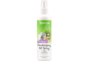 TropiClean Freshening Kiwi Blossom Deodorizing Pet Spray 8fl oz