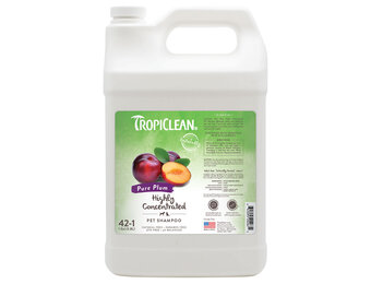 Tropiclean Pure Plum High Concentrate Shampoo for Pets, 1 gal