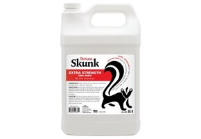 TropiClean Skunk Odor Control Shampoo 1 Gallon