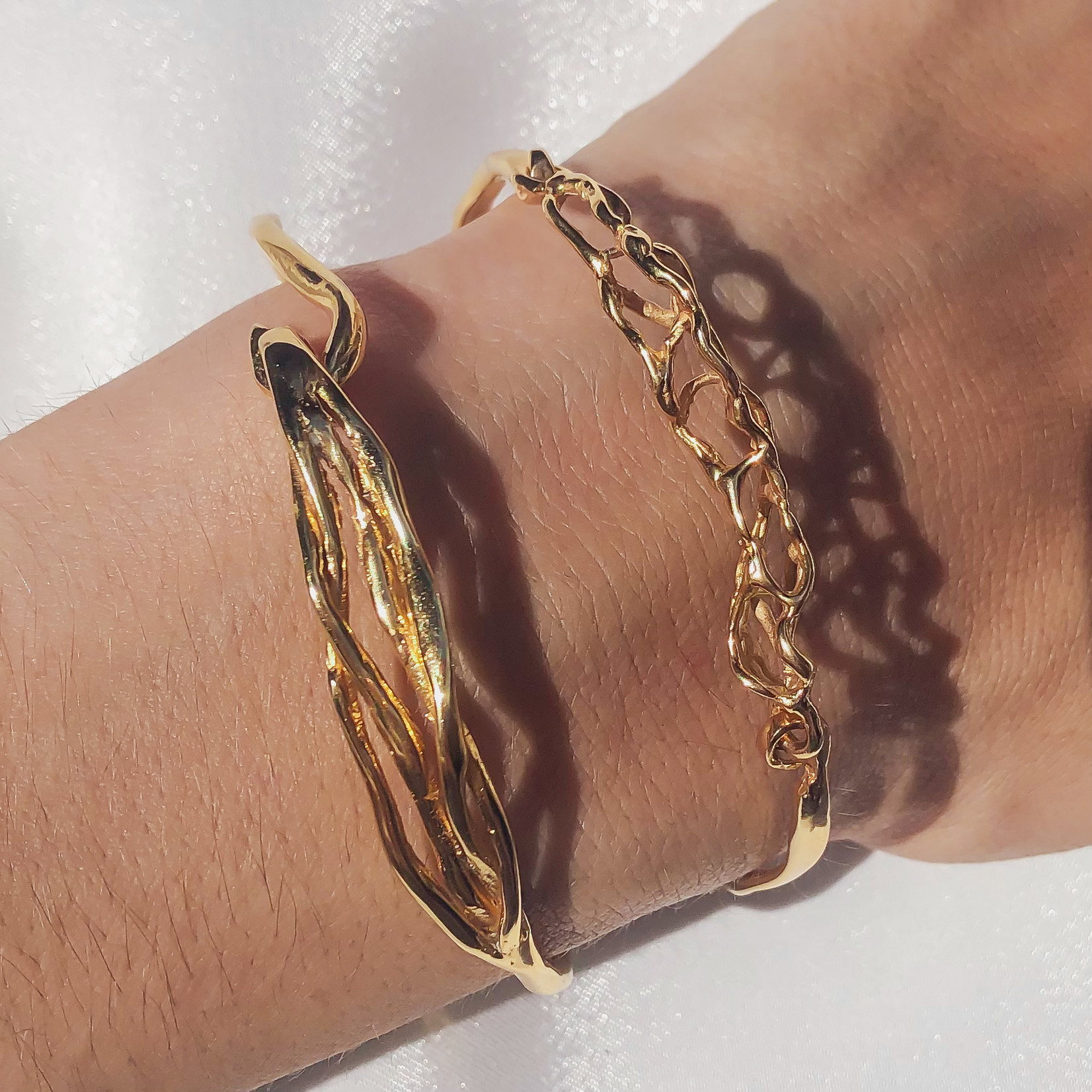 TEGO Liquid golden band bracelet