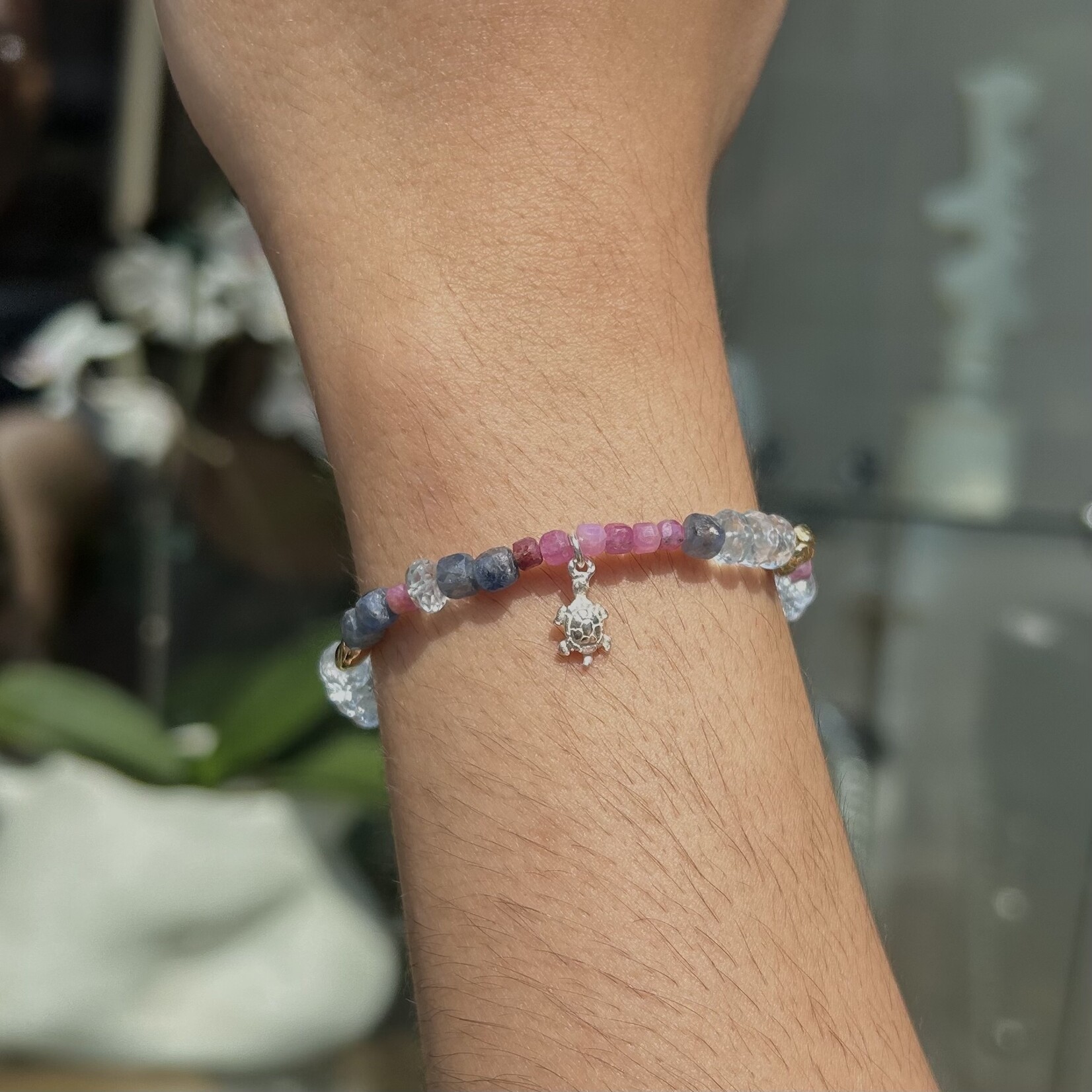 Argent tonic Bracelet en Argent Sterling avec Rubis, Saphirs et Aigues-marines
