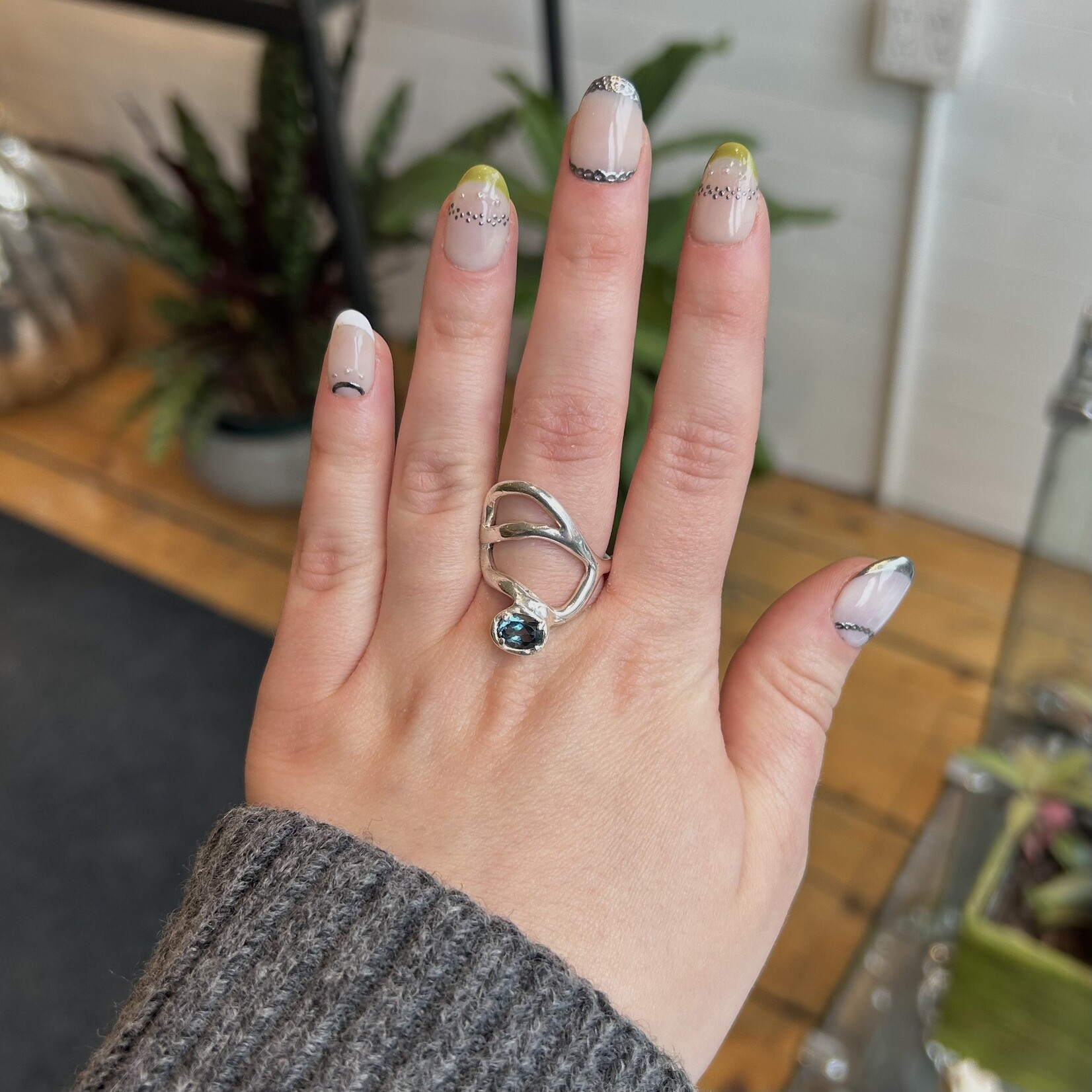 Argent tonic London Topaz Ring - Silver