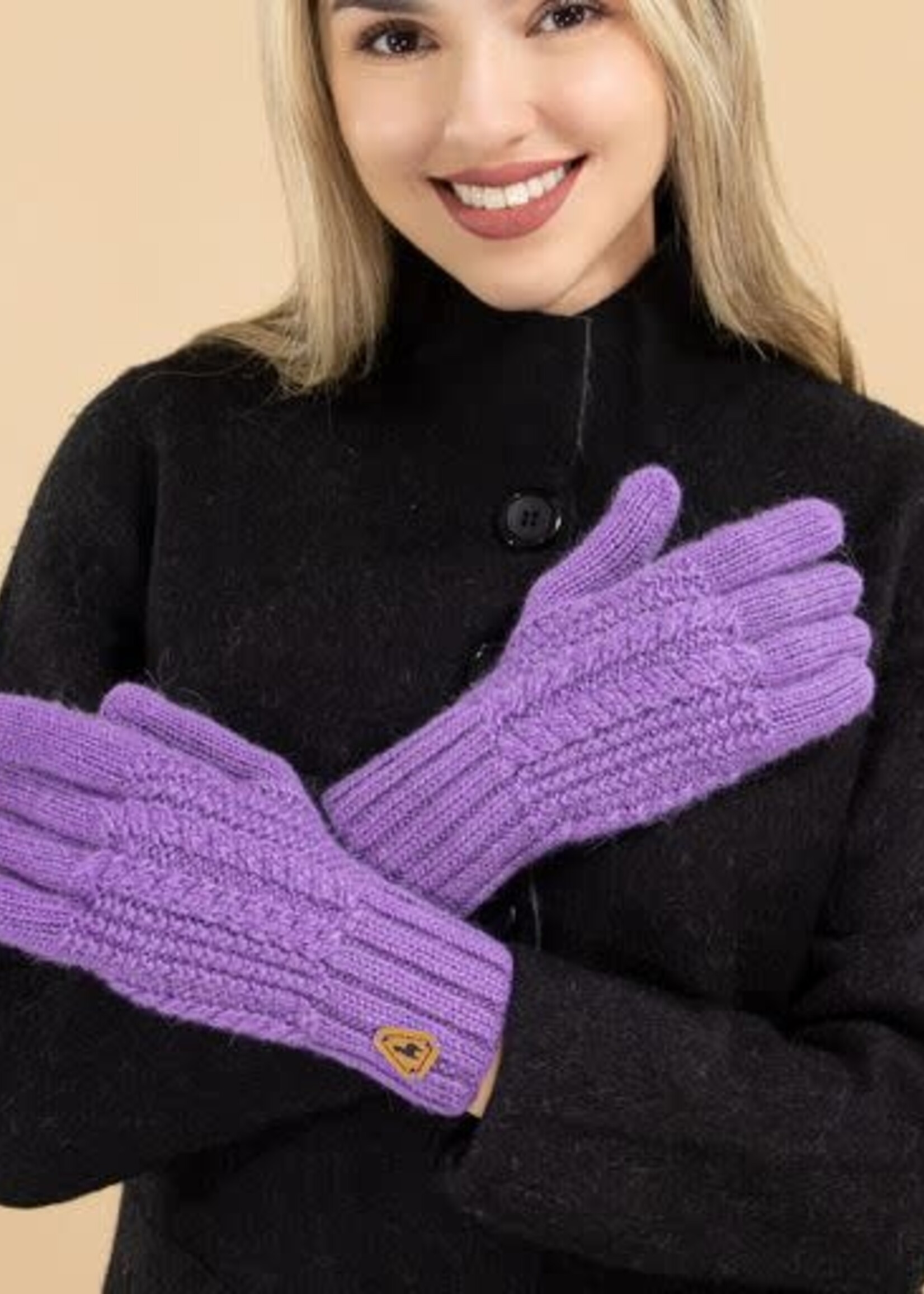Alpaca Classic Cable Alpaca Gloves