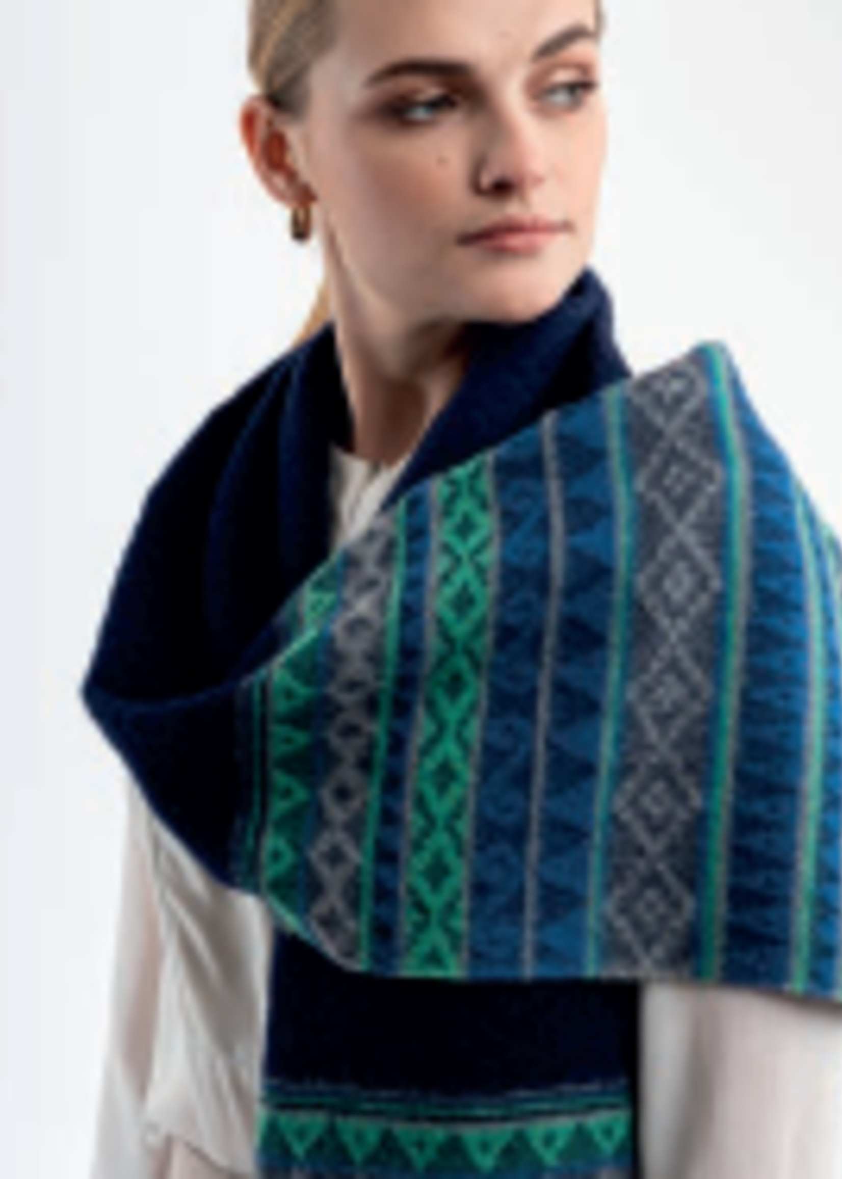 Alpaca Ethnic Jacquard Scarf