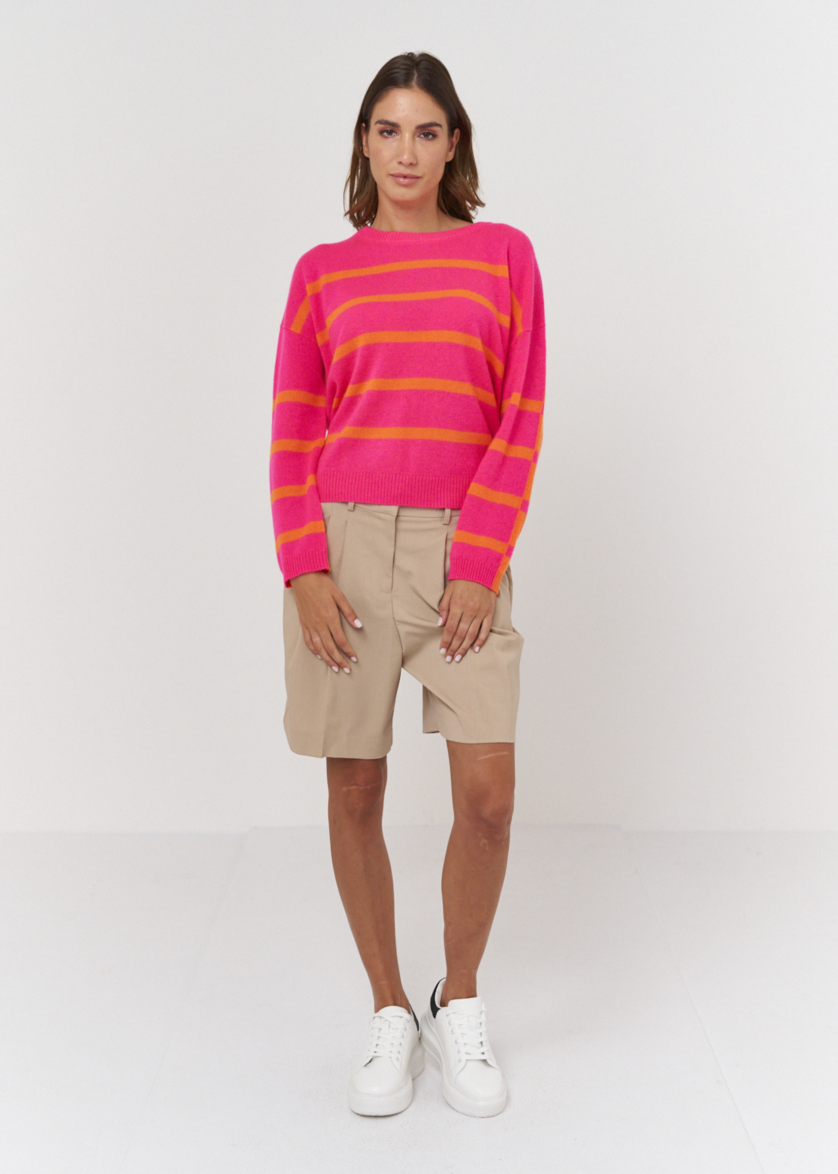 Brodie Brodie two tone boxy stripe sweater B-050