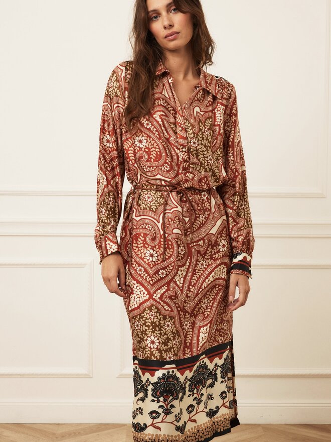 La Petite Francaise Crabapple Clothing Company