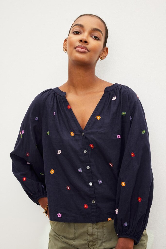 Velvet Velvet Aretha embroidered top