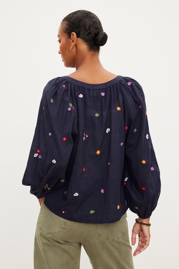 Velvet Velvet Aretha embroidered top