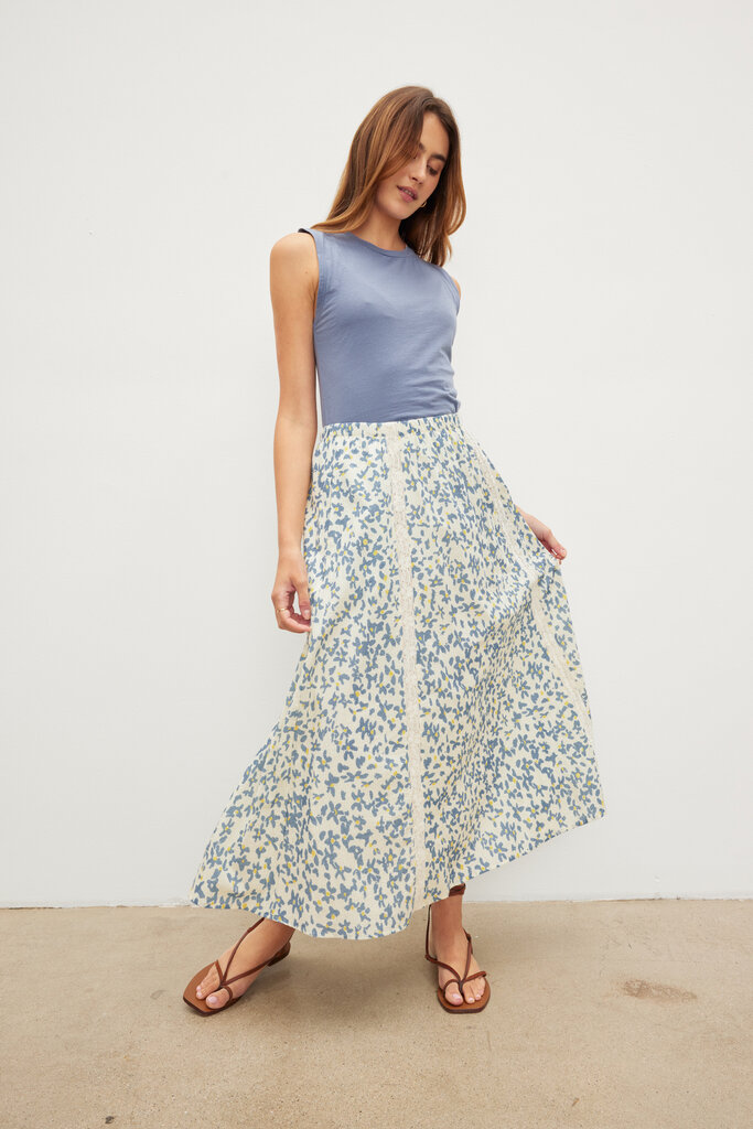 Velvet Velvet Kona floral cotton skirt