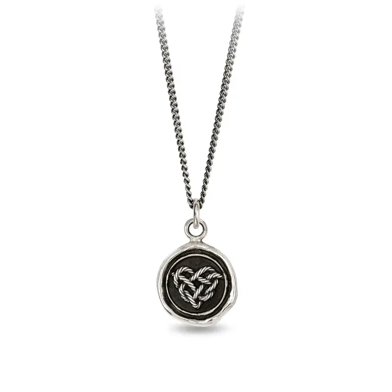 Pyrrha Pyrrha Love Knot 18" necklace N747-18