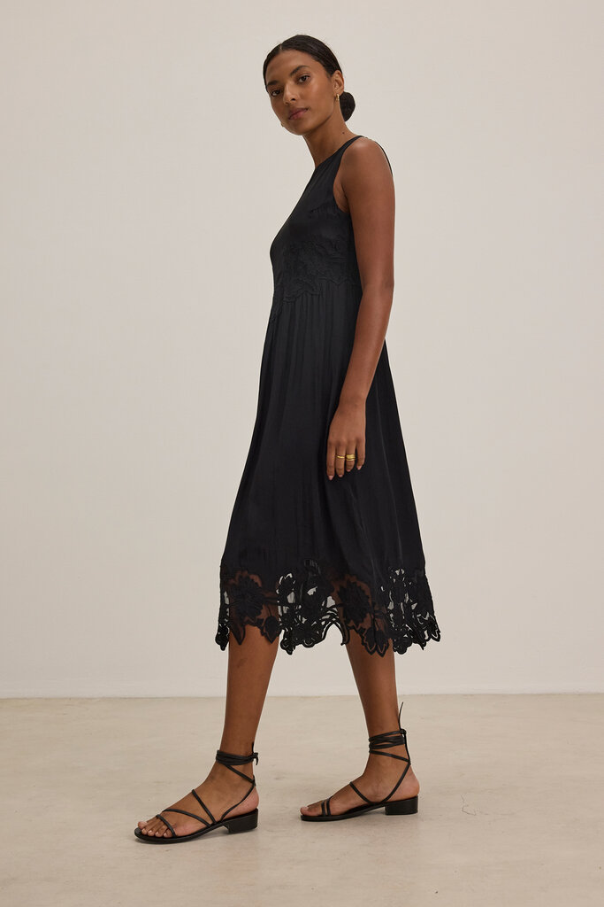 Velvet Velvet Bianca viscose lace dress