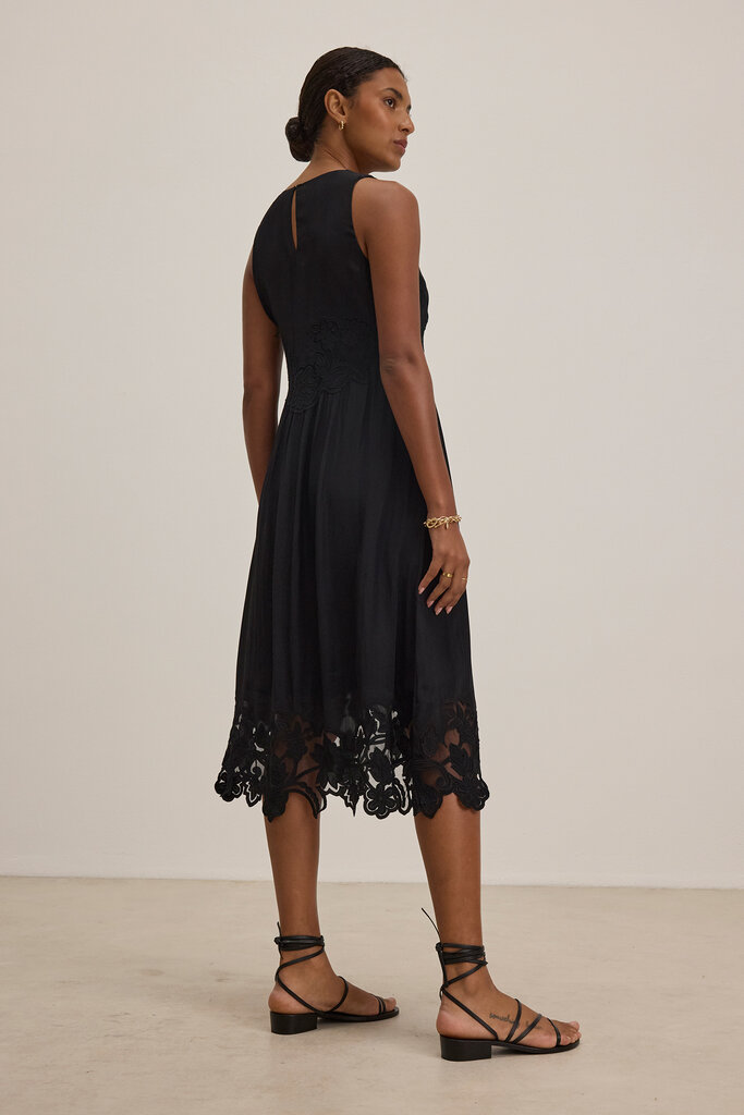 Velvet Velvet Bianca viscose lace dress