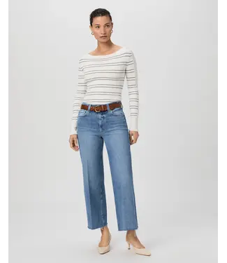 Paige Anessa w/raw hem