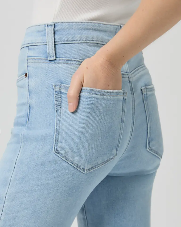 Paige Paige Cindy w/raw hem 5512E77-B982