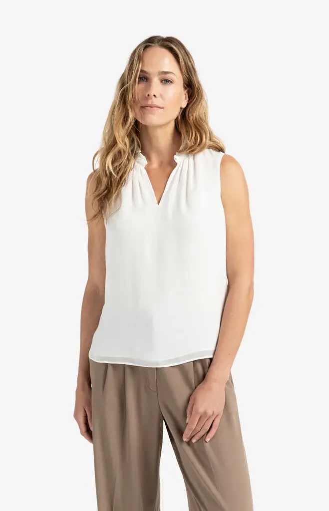 Yaya Yaya Sleeveless top w/ruffle 1701303