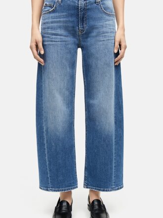 Cambio Palazzo patch cropped