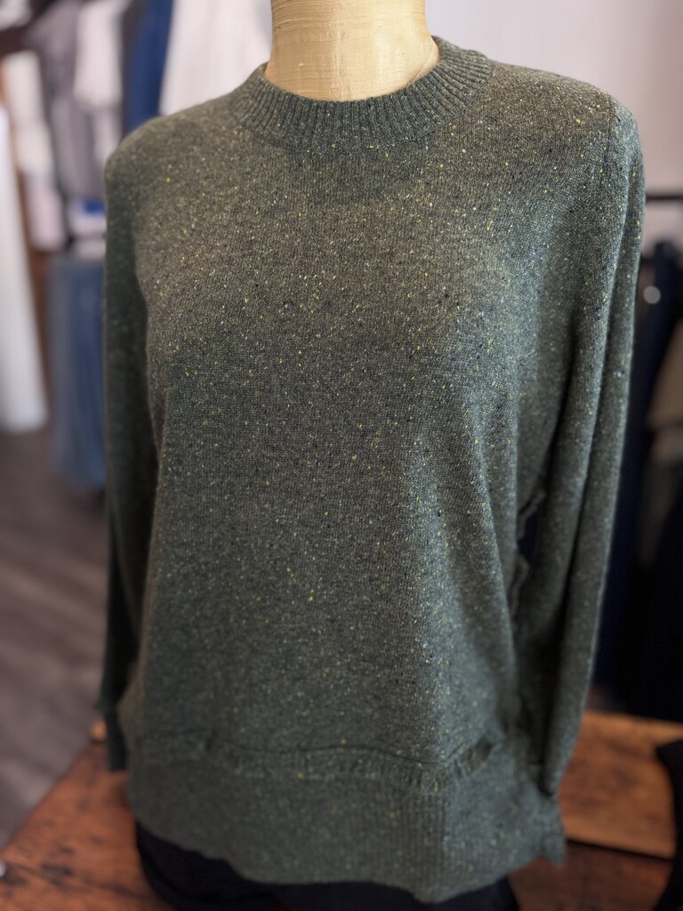 Autumn Cashmere Autumn Cashmere Fringe crew w side slits R14334