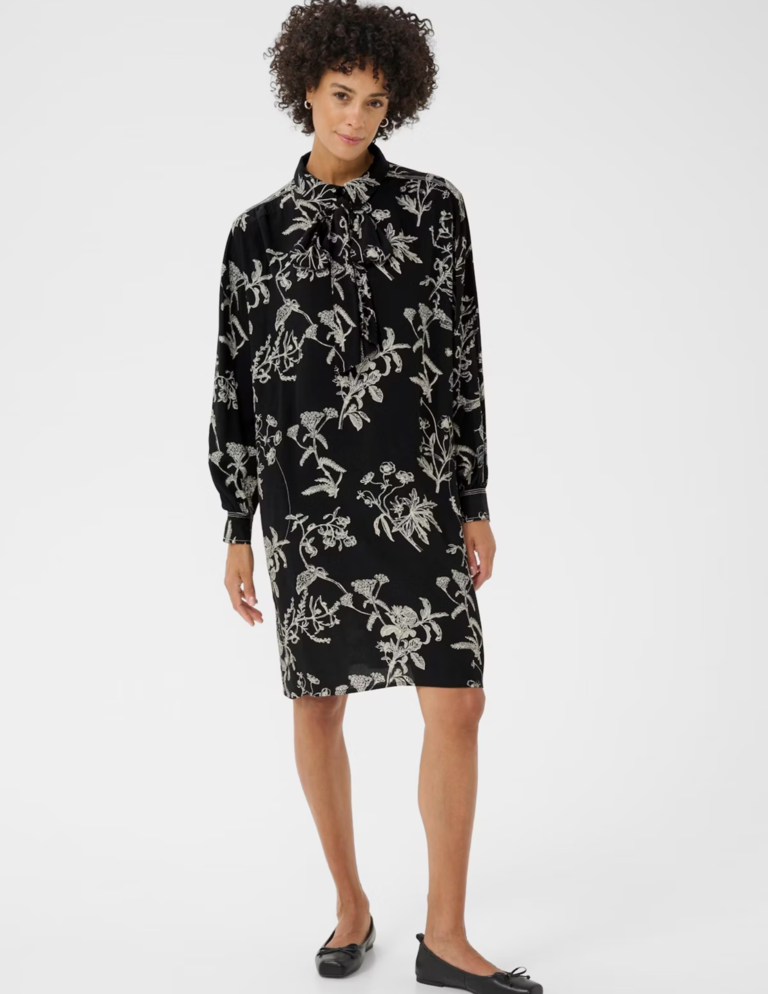 Part Two Part Two Sanes dress 30310007