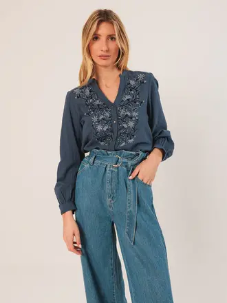 Indi & Cold Embroidered shirt