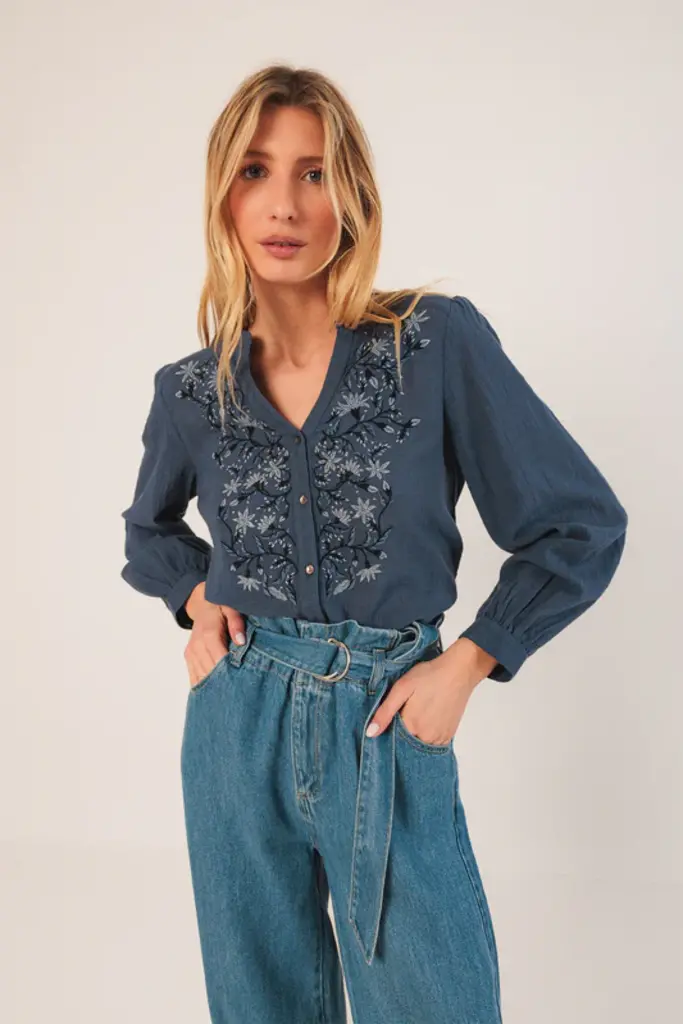 Indi & Cold Indi & Cold Embroidered shirt MC390