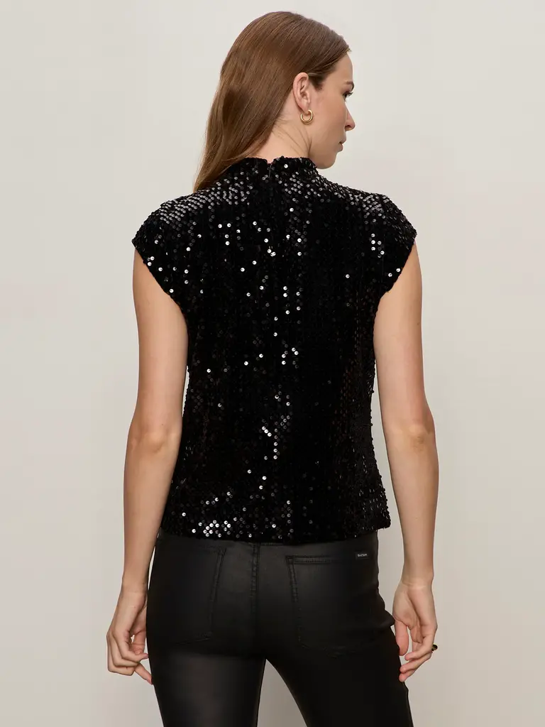 Sanctuary Sanctuary Funnel neck sequin top CT4201BG8X