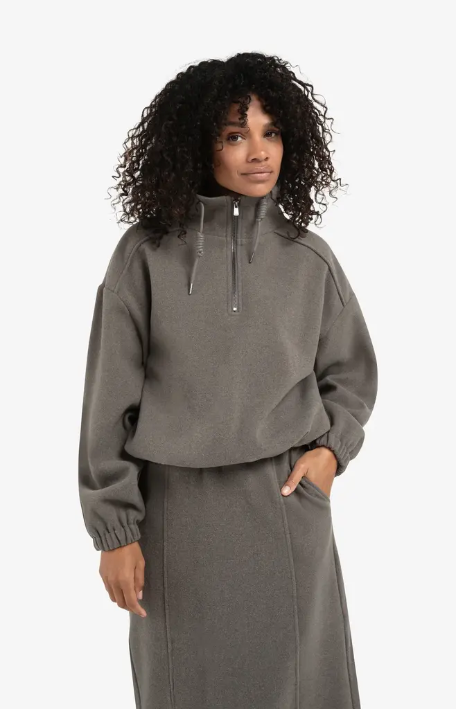 Yaya Yaya Balloon sweatshirt w/zipper collar 1109101