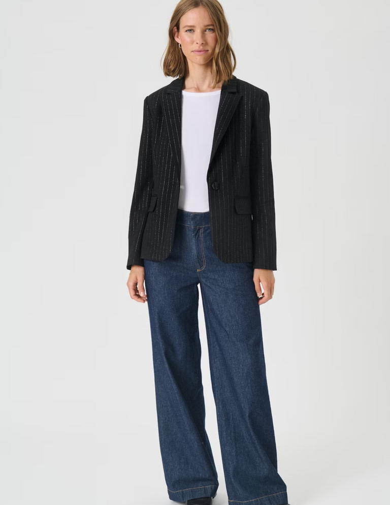 Part Two Part Two Ursa blazer 30310135