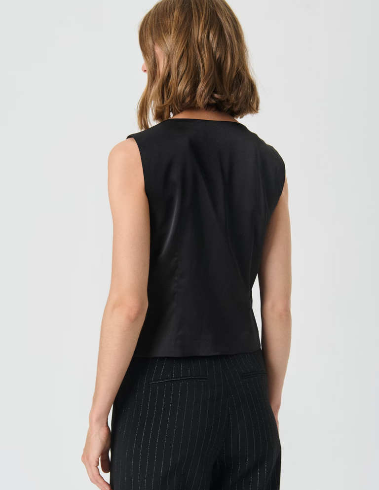 Part Two Part Two Valentine vest 30310136