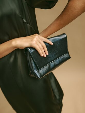 Part Two Vlora purse