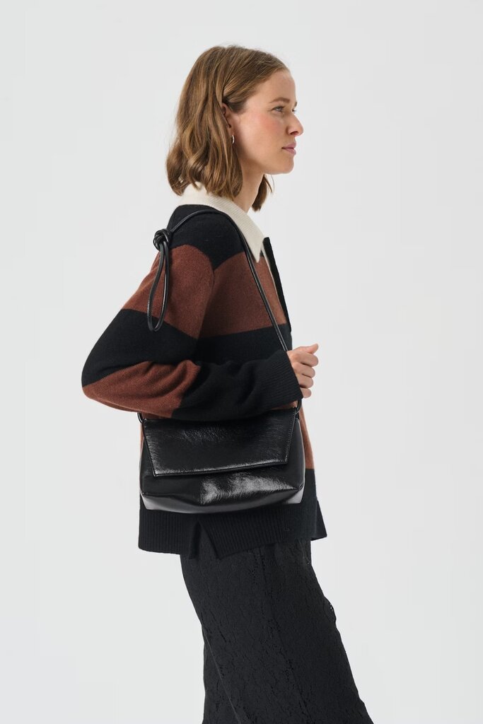 Part Two Part Two Vlora purse 30310228