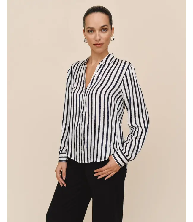 Bella Dahl High low hem shirt