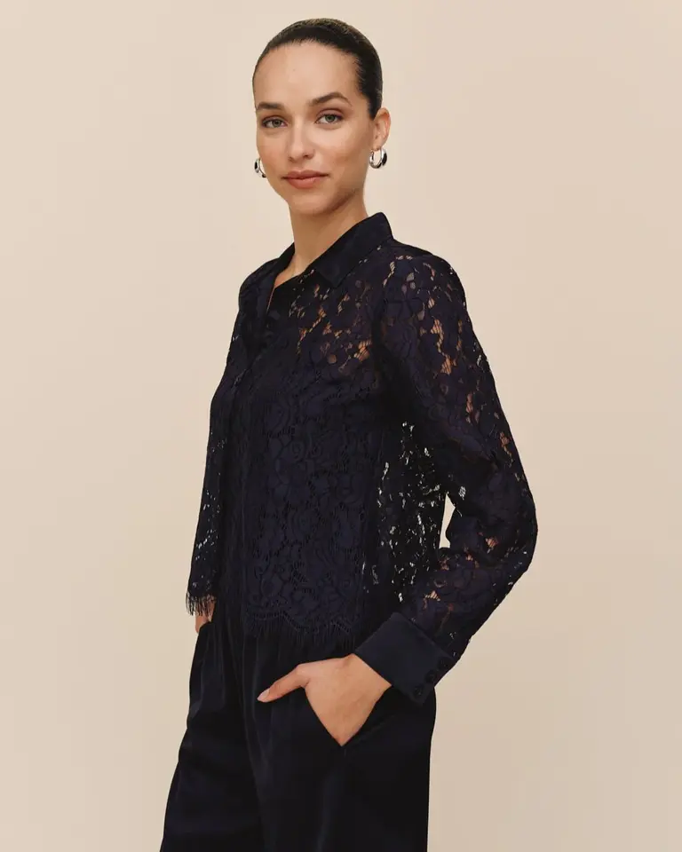 Bella Dahl Bella Dahl Lace contrast button down B2233-J73-300