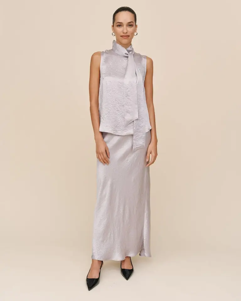 Bella Dahl Bella Dahl Sleeveless scarf neck blouse B2711-J87-304