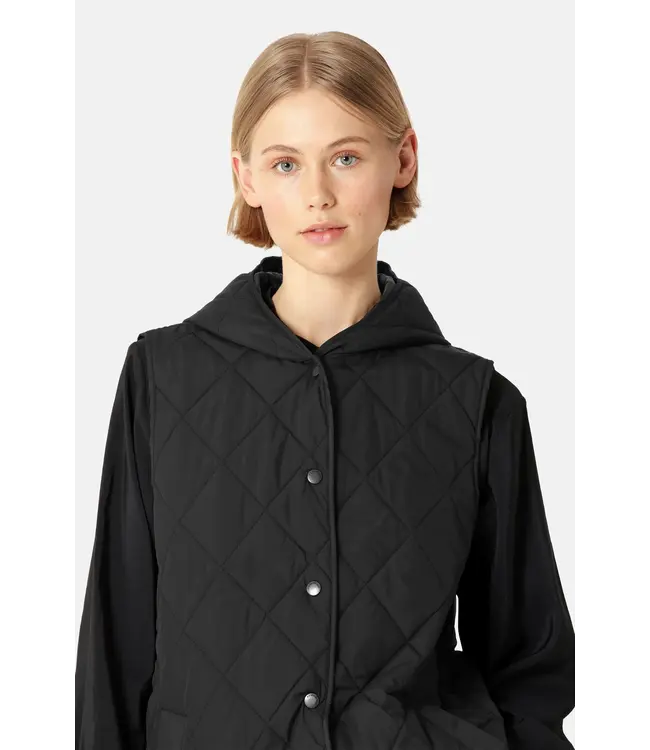 Ilse Jacobsen  Beat hooded quilted vest