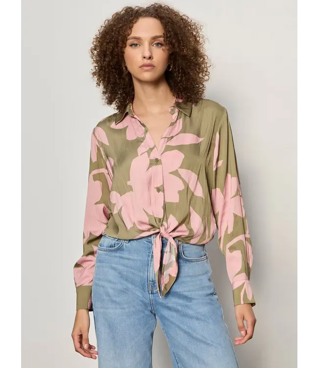 Sanctuary Lover tie shirt