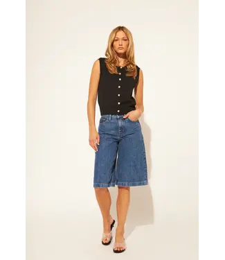 John & Jenn Micah sleeveless sweater