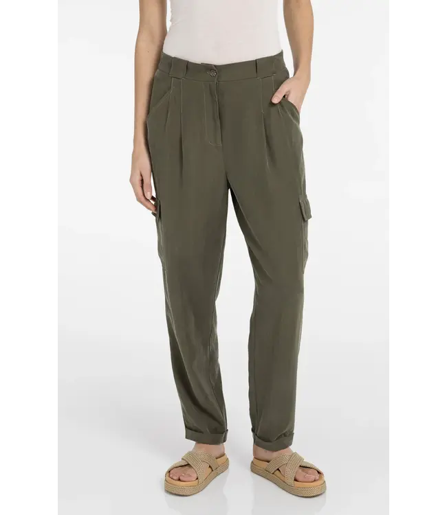 Yaya Woven straight leg cargo trouser w/pleats